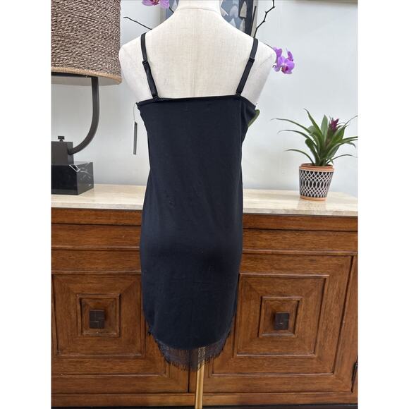 New Volcom Women’s Size Medium Lace Fringe Mini Dress Slick Slip Black - Picture 3 of 7